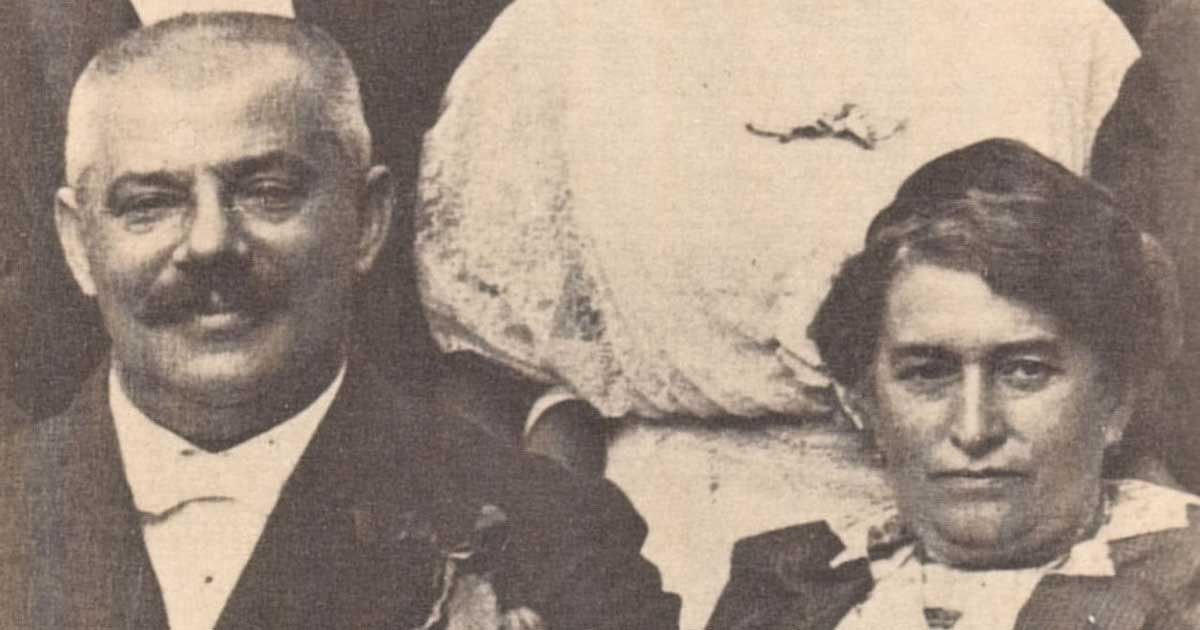 Bild zeigt die Eltern von Franz Kafka - Hermann Kafka und seine Frau Julie